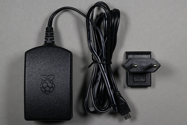 Official 5V 2.5A Power Adapter Raspberry Pi 2 B und 3 B