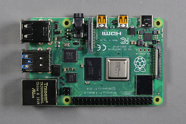 Raspberry Pi 4